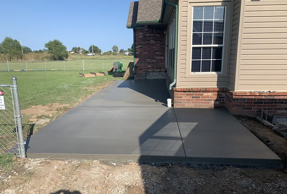 Concrete Repair vs Replace: Tulsa Homeowner’s Guide