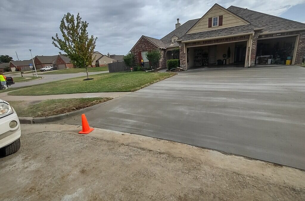 Concrete Driveway Installers Replacement Tulsa
